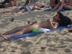 nakedism:  When Pablo lay down on the beach, he was the only