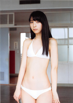 nisseboxx:   Natsumi Matsuoka First Photo Book “Tsuishin”