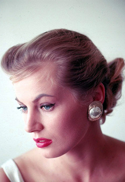 sharontates:   Anita Ekberg, 1955. Photo by Allan Grant  https://painted-face.com/