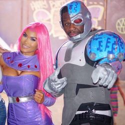 jacgayline:  the-jla-watchtower:  50 Cent Cosplays as Cyborg