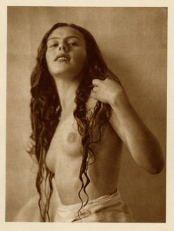  Henry B. Goodwin. Estonian Nude 1920. 