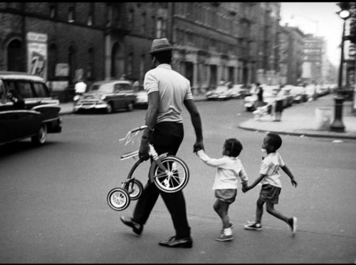 the-night-picture-collector:  Leonard Freed, New York City, 1963