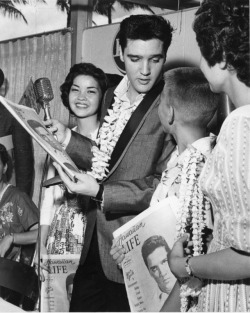 elvis-pink-cadillac:  Elvis Presley in Hawaii (1961)