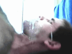 intheeyeonly:  cocks-cum:  Cumface  Good boy!