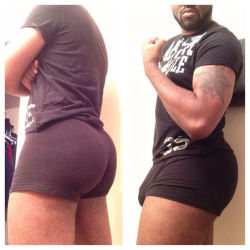 traplat:  yourbigblackguy:  labeledlex:  goodbussy:  SUBMISSION: