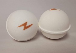 sosuperawesome:  Bath Bombs - including the Hogwarts House Sorting