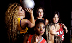 ymirkrista: Fifth Harmony backstage at The Players’ Awards