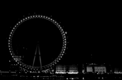 whitenes-s:  London Eye by Tim Wu 