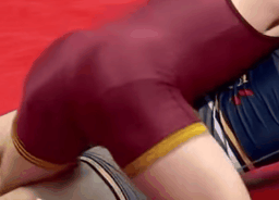 wrestleman199:  🍑 minnesota wrestler giving it to the bottom