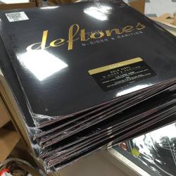 lunchboxrecords:  DEFTONES B-sides LP on gold vinyl out this