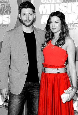 pumpkinlessidjit:  jensen & daneel at the cmt music awards