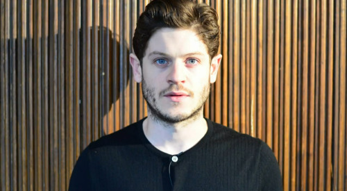 The 38-year old son of father Tomos Rheon and mother Einir Rheon Iwan Rheon in 2024 photo. Iwan Rheon earned a  million dollar salary - leaving the net worth at 3 million in 2024