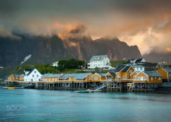 socialfoto:  Rorbuer Lofoten by andreas_sofus #SocialFoto 