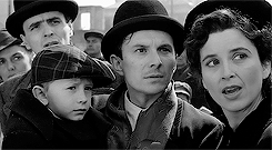 in-love-with-movies:   Schindler’s List (USA, 1993)