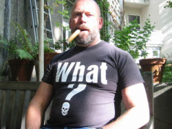 meta87:  What  luck I had finding one of my problematic students nearly passed out  drunk on a park bench. Bobby was always disrupting my lectures with  crude noises or laughing too loud, hell just looking at him at this  point in his ridiculous t-shirt