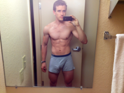 sextinguys:  Matthew Randell from Ontario, Canada, really needs