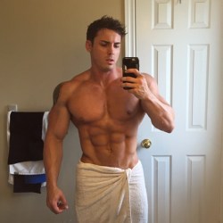 Hot, Beefy, Sexy, Muscular Men for YOU