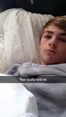 caughtjerking:  Nate is a fresh 18 yr old cutie from Washington