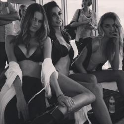vogue-gal:  .