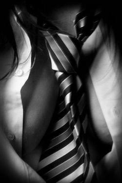 cravehiminallways212:  Any ideas for your tie, love…? 💋