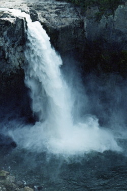 r2–d2:  Waterfall by (The Rune Project) 