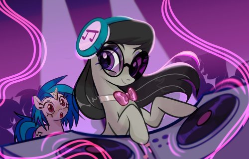 texasuberalles: DJ Octavia and surprised Vinyl  by  SwitchSugar