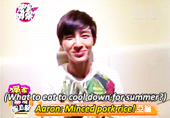  Aaron teaches you how to cool down by eating minced pork rice