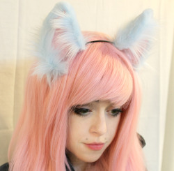 baby-perv:kittensplaypenshop:Fox ears in blue :3 Was requested