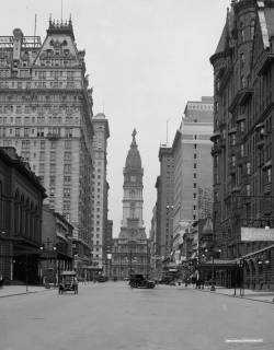 collective-history:  Broad Street and City Hall tower, Philadelphia,