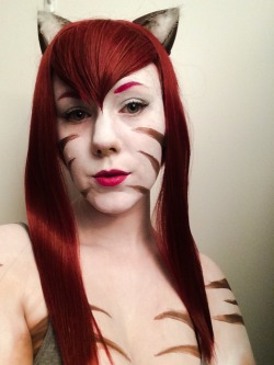 kennoarkkan:  alittlebitnerdy:  Fel makeup/wig/ears test! I can’t