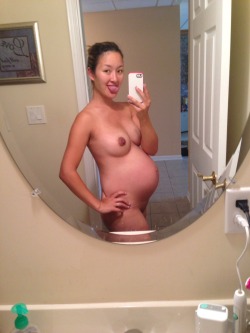 Pregnant Porn Pictures