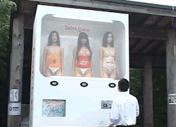 annabellehectorsworldofweird:  self service