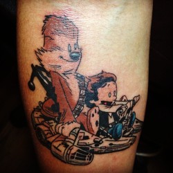 fuckyeahtattoos:  A Chewie and Han (Calvin and Hobbes inspired)