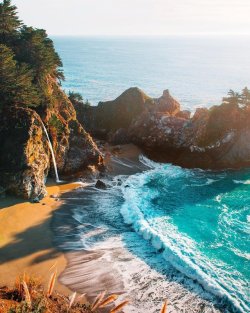 different-landscapes:  Big Sur, California  Photography by Mike