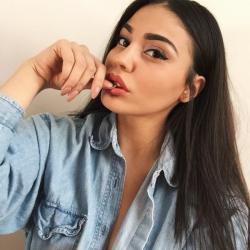 sskeptical:  denim baby. 
