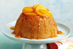 yummyinmytumbly:  Gluten-free peach and almond pudding