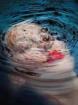 aquadisale:  Alana Zimmer by Ben Hassett _ Vogue China, June