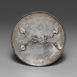 virtual-artifacts: Silver mirror  Period: Imperial Date: 4th