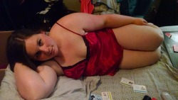 bewbluvr01:  sexypicsofmywife:  Scroll down to see me naked ;)