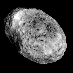 infinity-imagined:  Saturn’s Moon Hyperion, imaged by the Cassini