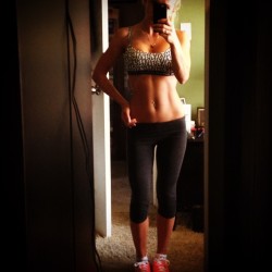 fitgymbabe:  Instagram: shae82 Great Pic! - Check out more of