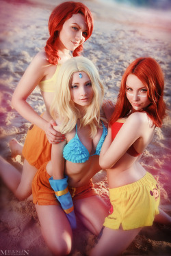 hotcosplaychicks:  DotA 2 - Summer - Tripple Kill by MilliganVick