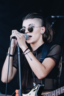 skylarstrickland:  lynn gunn at vans warped tour san diego 8/5/15