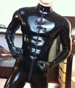 Kinky Boy in Chastity