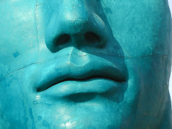 lllogics:  sculpture by art crimes on Flickr. 