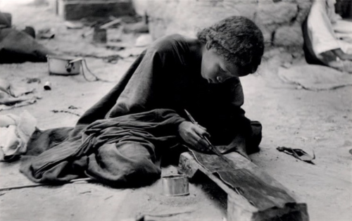 kvetchlandia: Édouard Boubat     Young Tuareg, Oasis of El