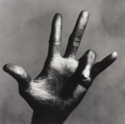 xushima:  Irving Penn, The Hand of Miles DavisNew York, 1986
