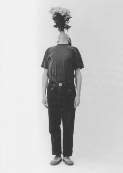 sculptores: Pierre Charpin - Homme Vase, 1990