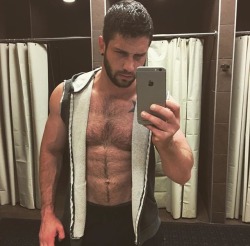 Follow my two hairy men blogs:http://sambrcln.tumblr.comhttp://hairysex.tumblr.com