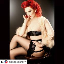 pinuppost:#Pinuppost @missjessicaholly ・・・ #Repost @whatkatiediduk